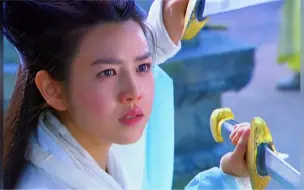 Download Video: 小龙女一人挑战武林各大高手，关键时刻杨过出手相救