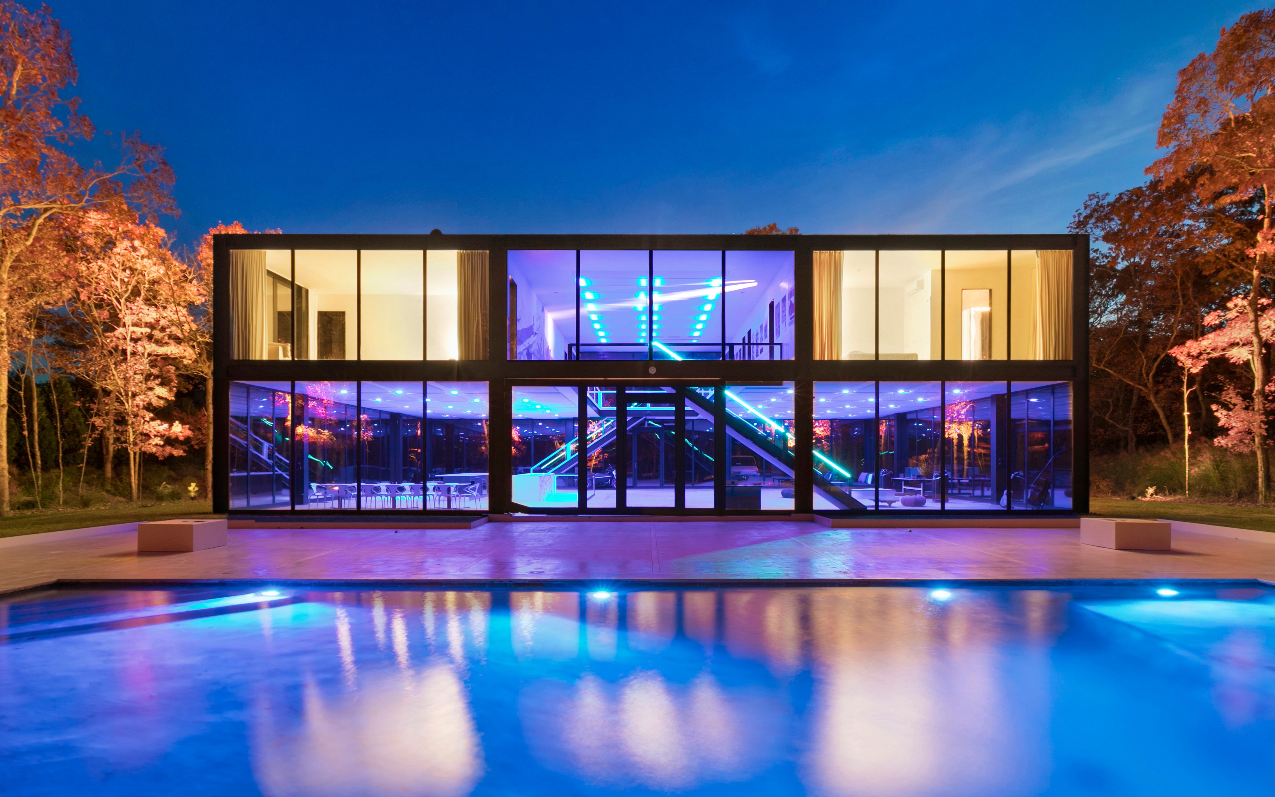 豪宅欣赏-位于纽约东汉普顿的一处玻璃别墅