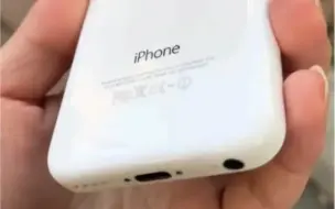 Video herunterladen: iPhone SE改5C后盖