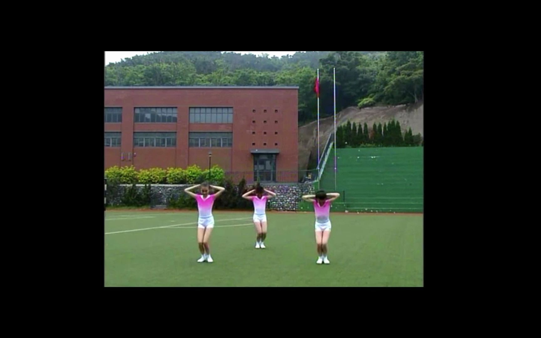 希望风帆第一节伸展运动