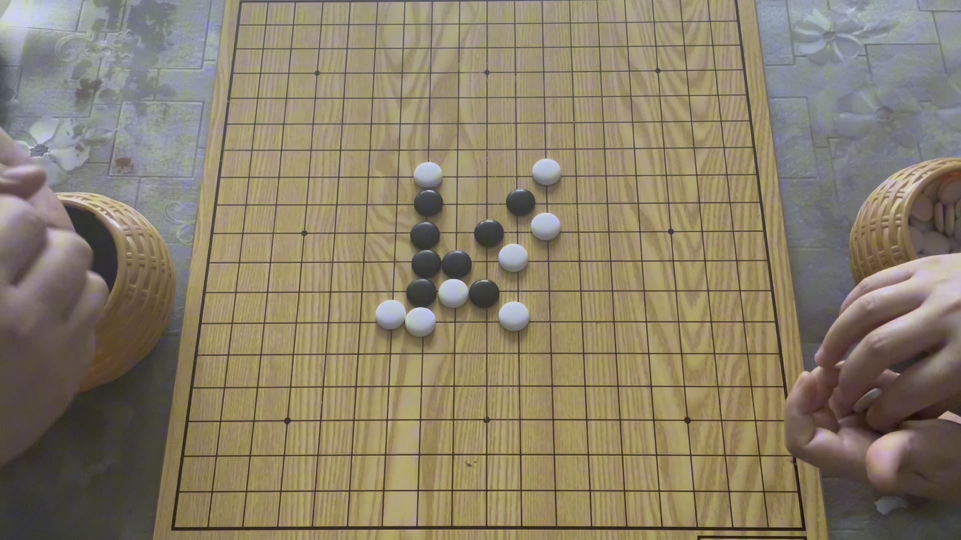 真人五子棋实战pK