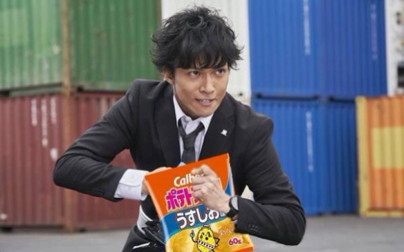 字幕不破谏撕薯片