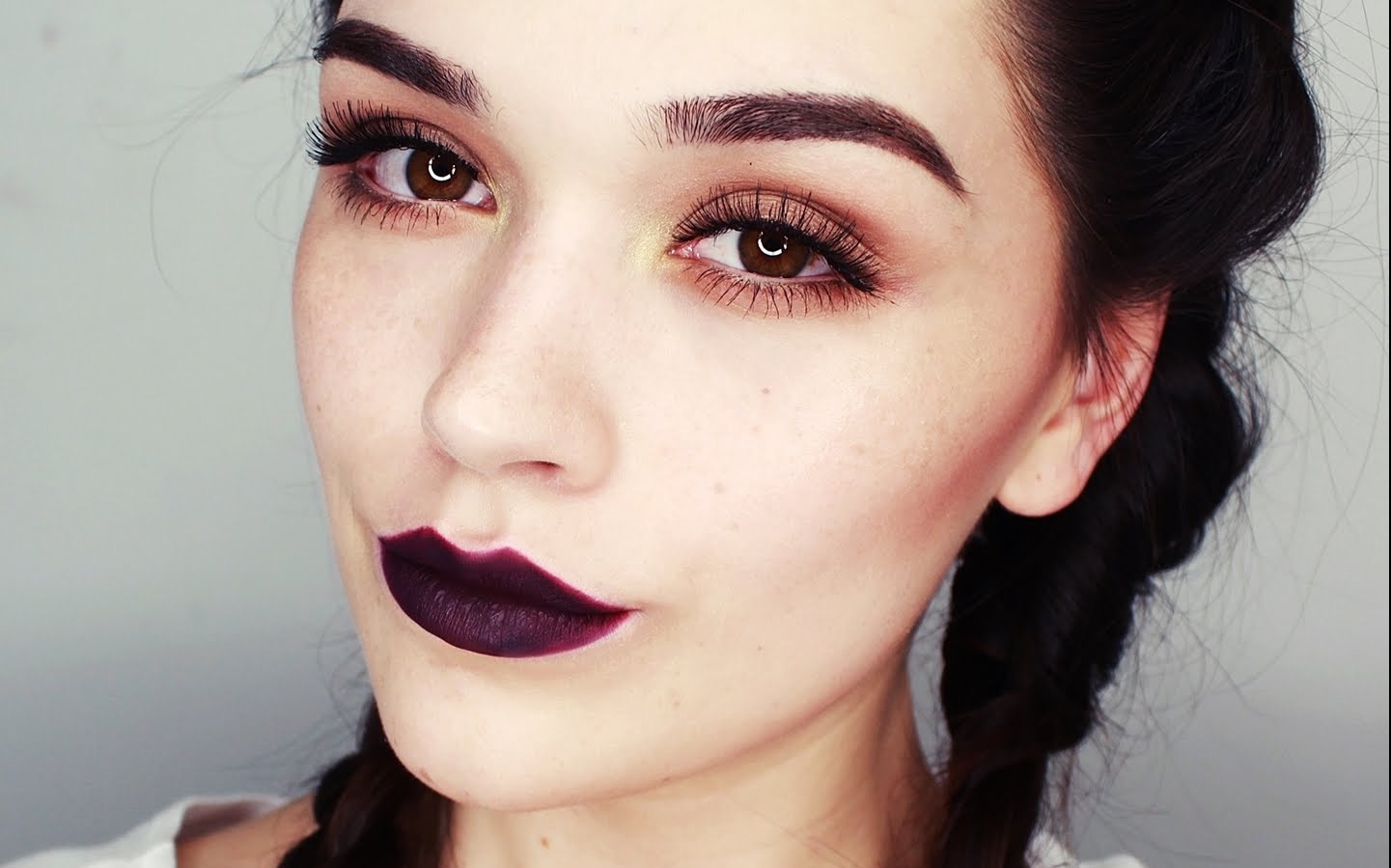 油管搬运 easyneon|i dark lips makeup tutorial(暗黑系唇色妆容教程