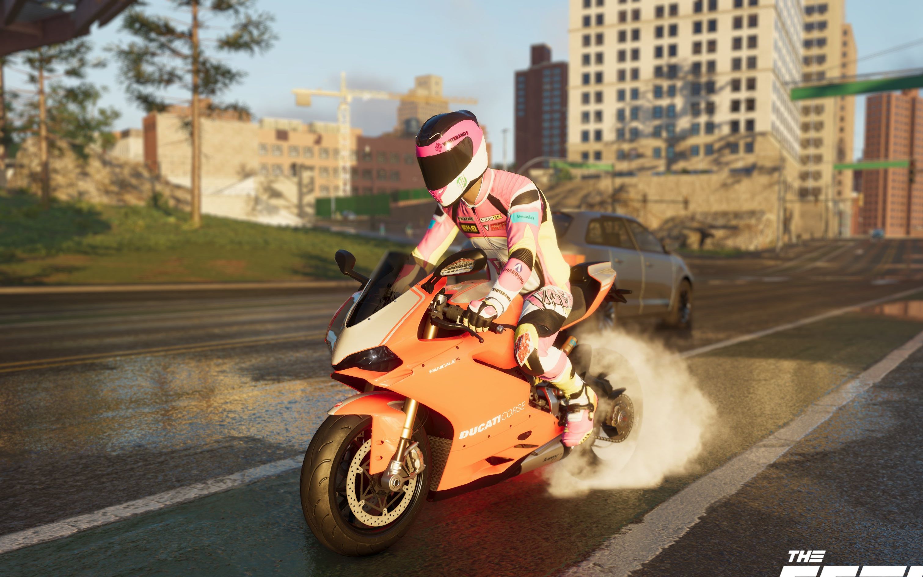 飙酷车神2开着杜卡迪panigaler跑网上说新手容易刷钱的哈林西区