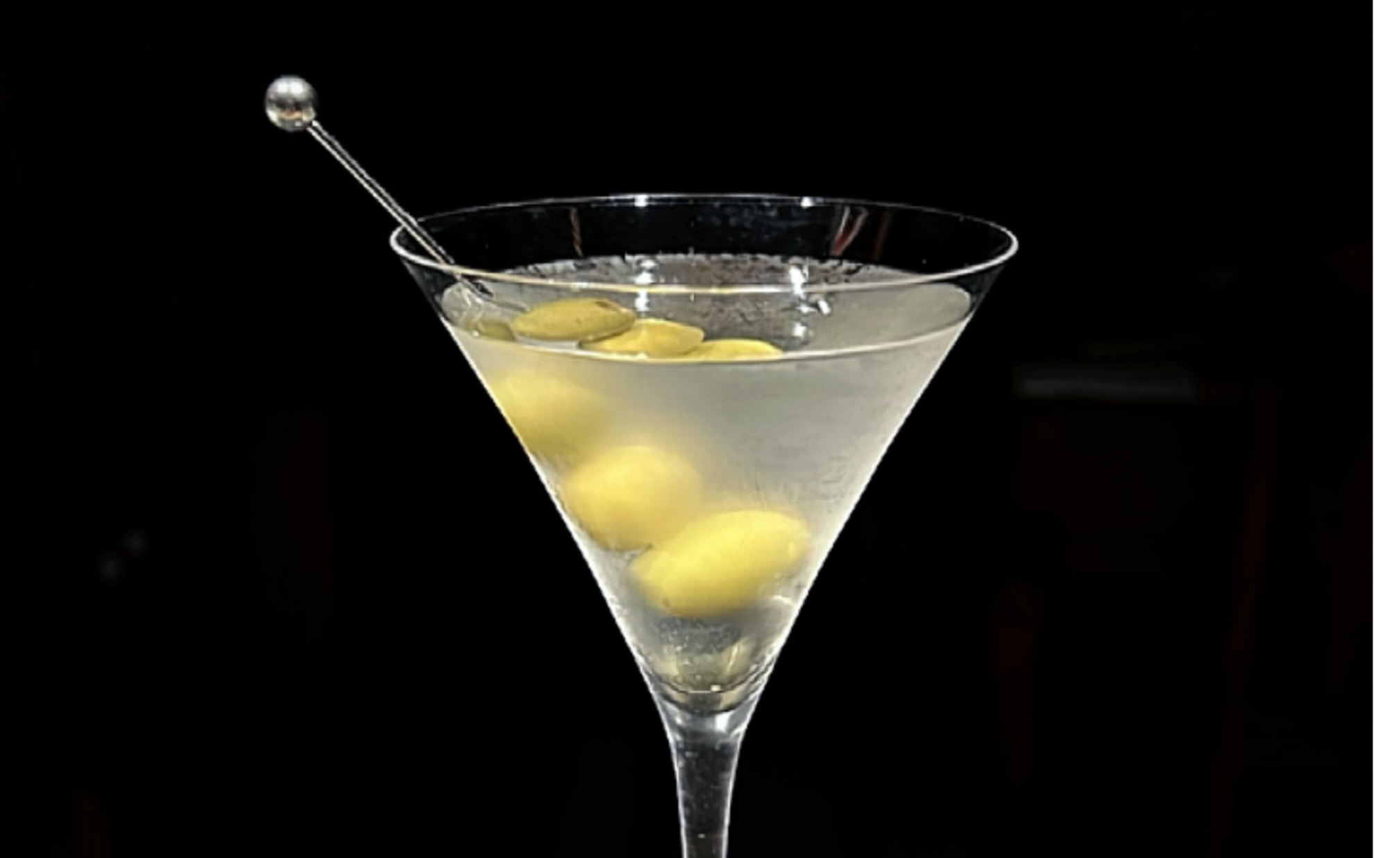 鸡尾酒:干马天尼(dry martini)