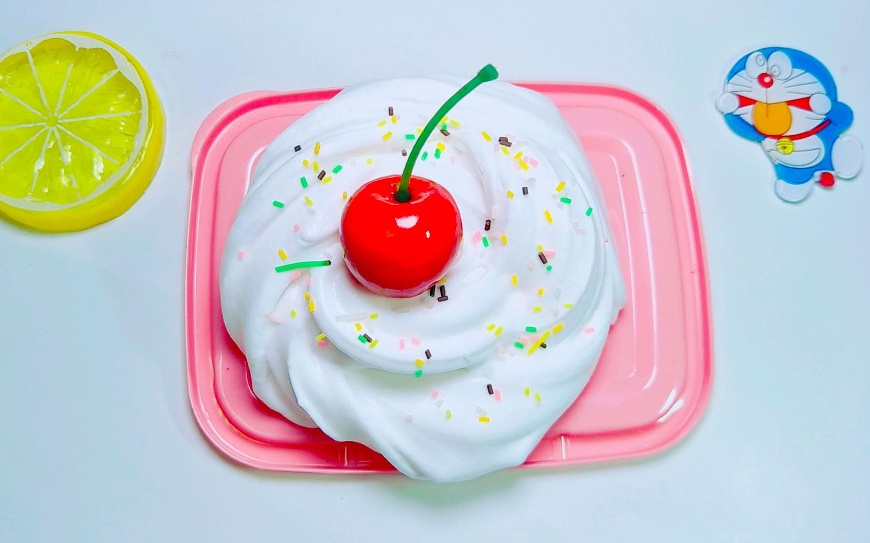 奶油泥教程无硼砂无胶水无色素看起来像真的奶油蛋糕一样诱人