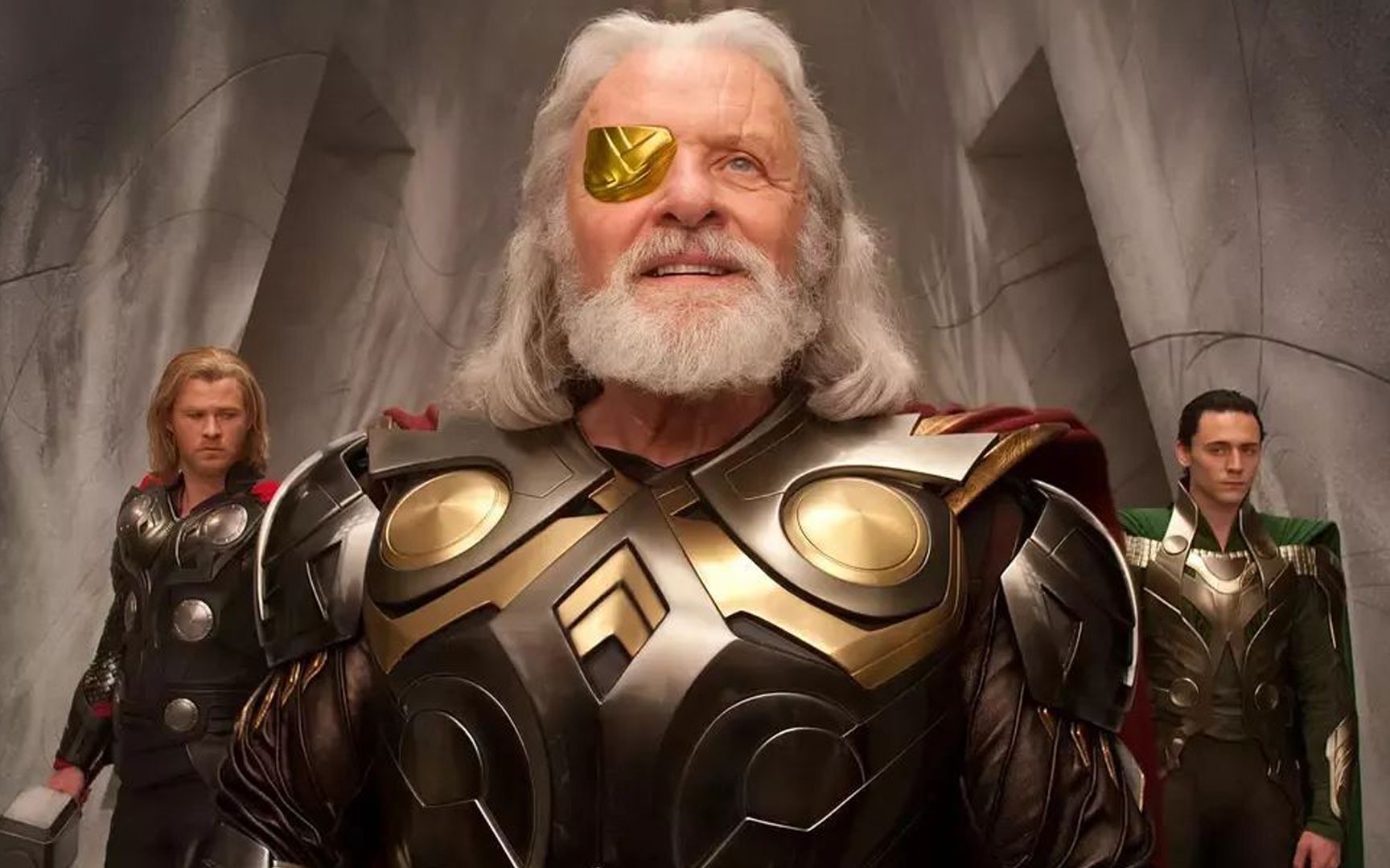 5分钟速看雷神1失去神力的叛逆少年大战钢铁巨人毁灭者