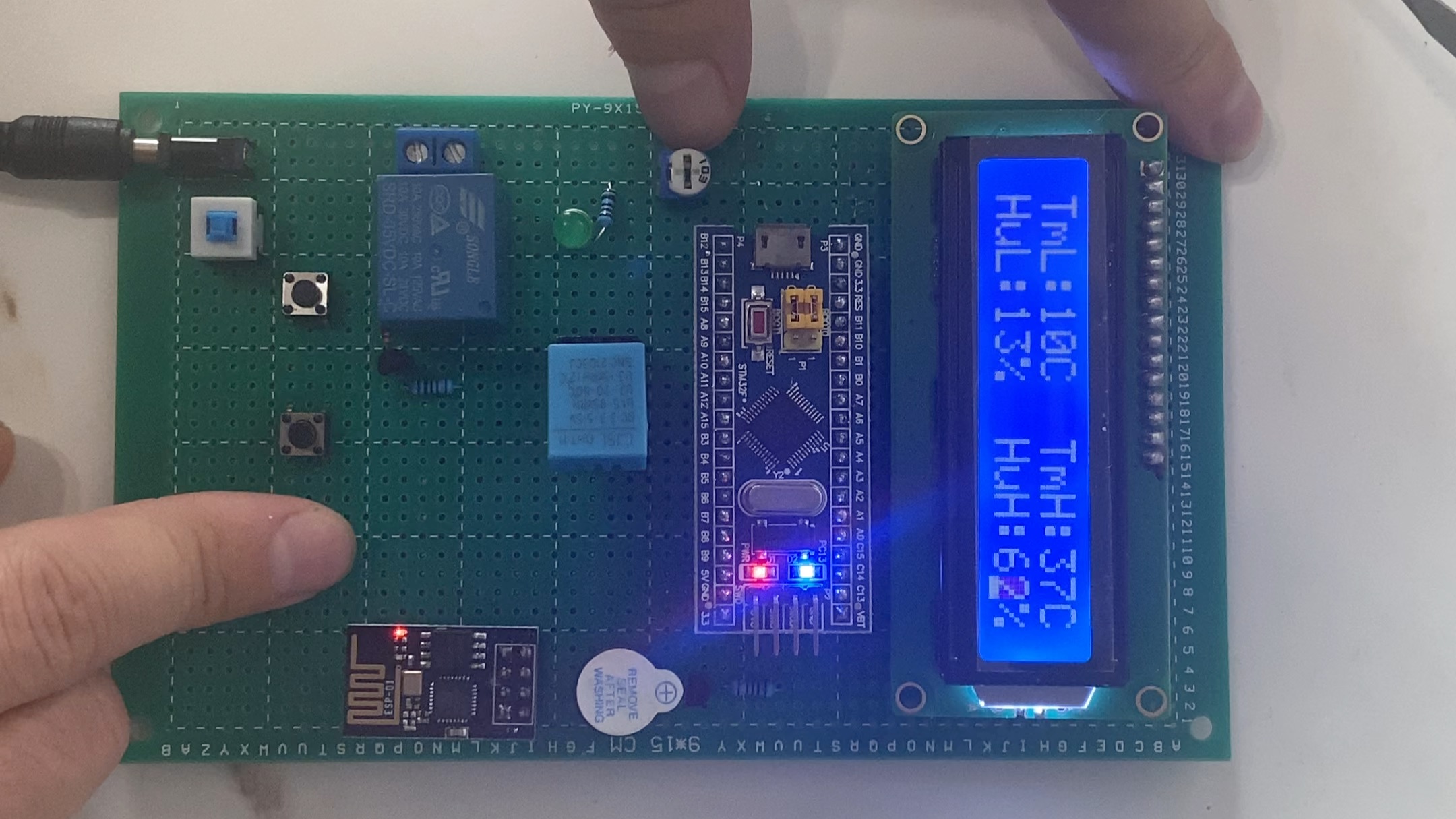 基于STM32单片机物联网粮仓温湿度监测wifi监控系统设计哔哩哔哩bilibili