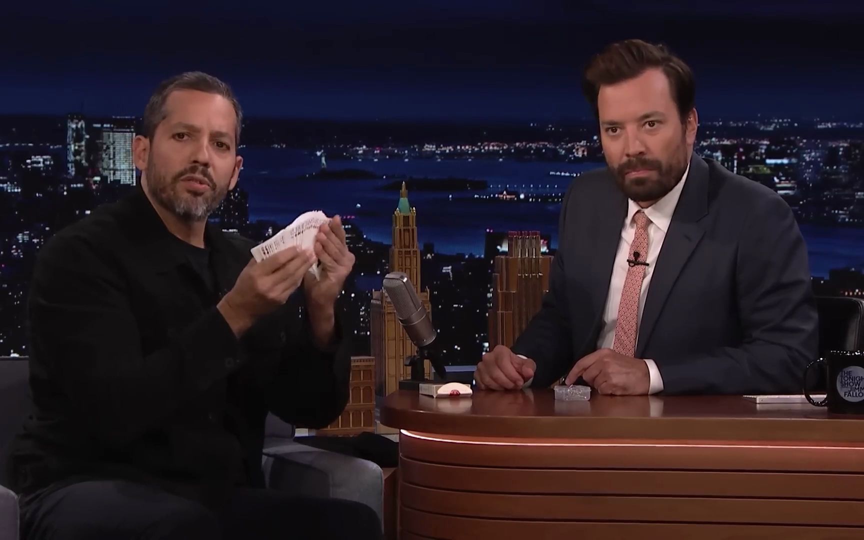 把吉米吓尿了!大卫布莱恩在吉米今夜秀的精彩表演!