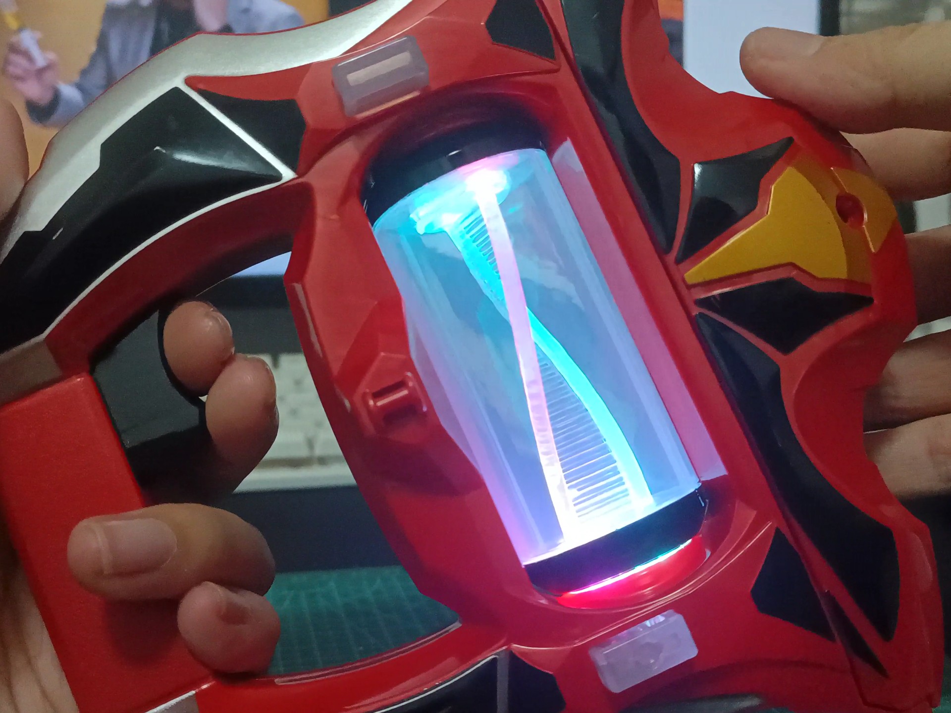 【改造】捷德升华器dx 并联5v 加亮改大声换8欧1w喇叭