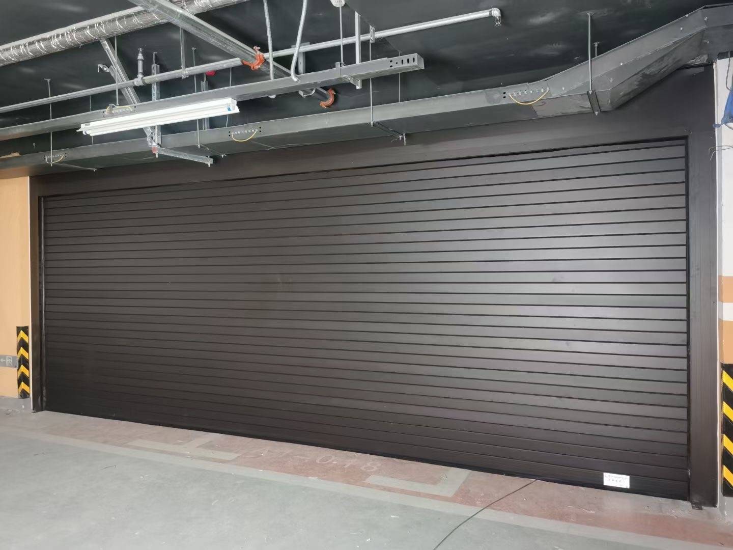 电动水晶卷帘门厂家