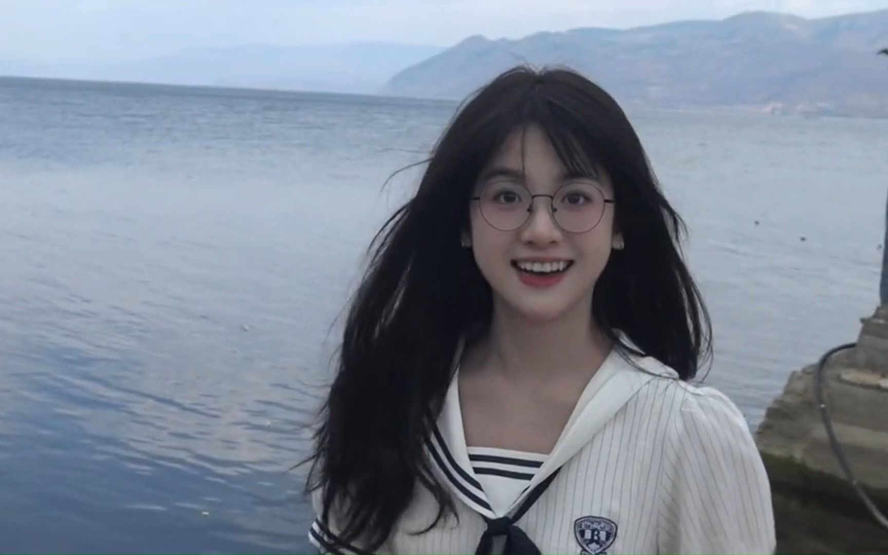 第一眼就心动的人 怎么可能只心动一次