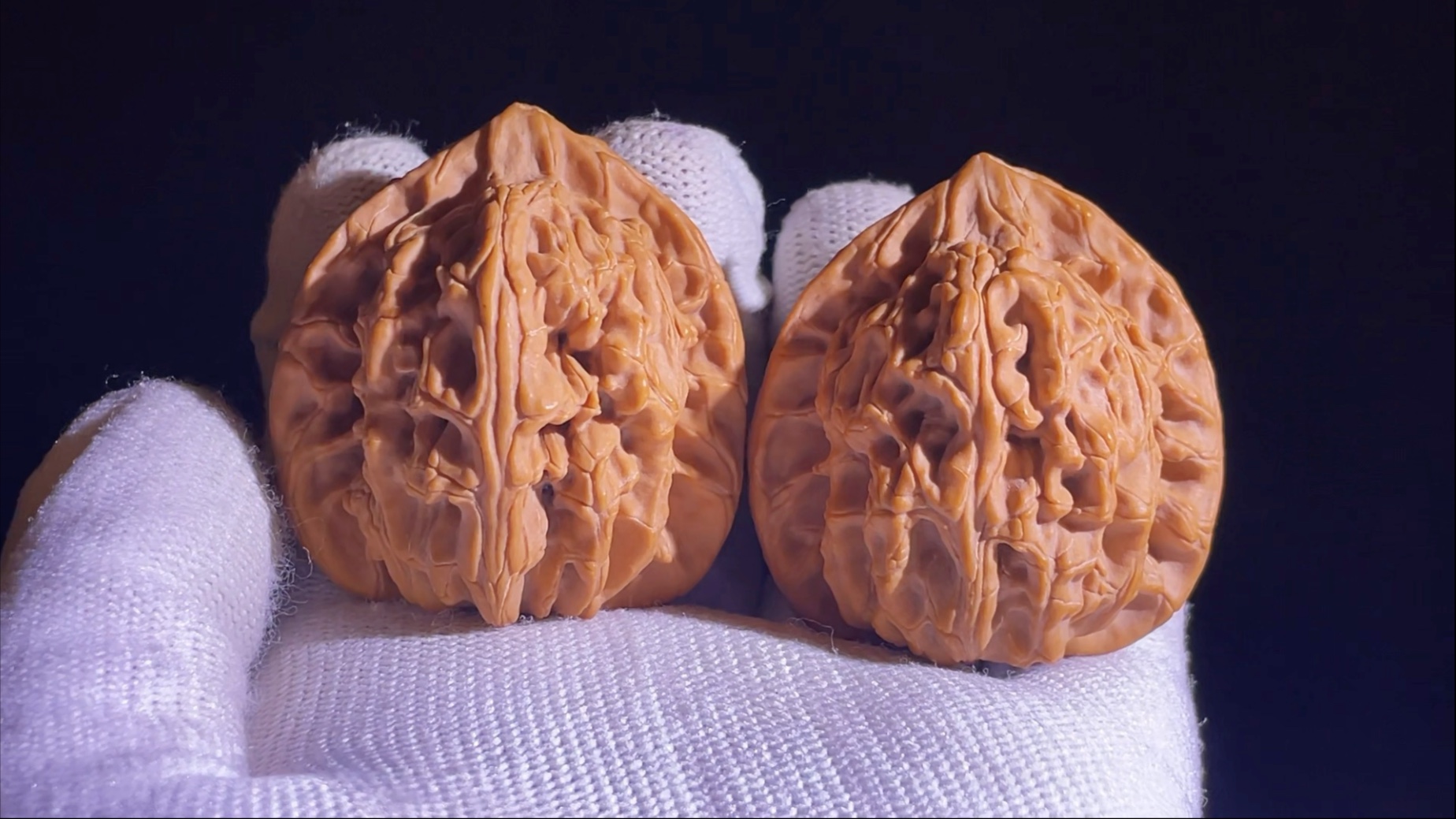 骨质坚硬 克重高 压手十足 全品 边40肚39高43 40起