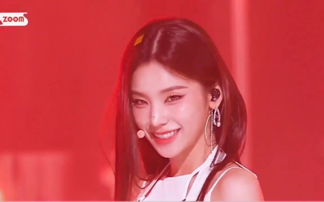 itzy黄礼志(yeji)柴郡干酪cheshire舞台直拍