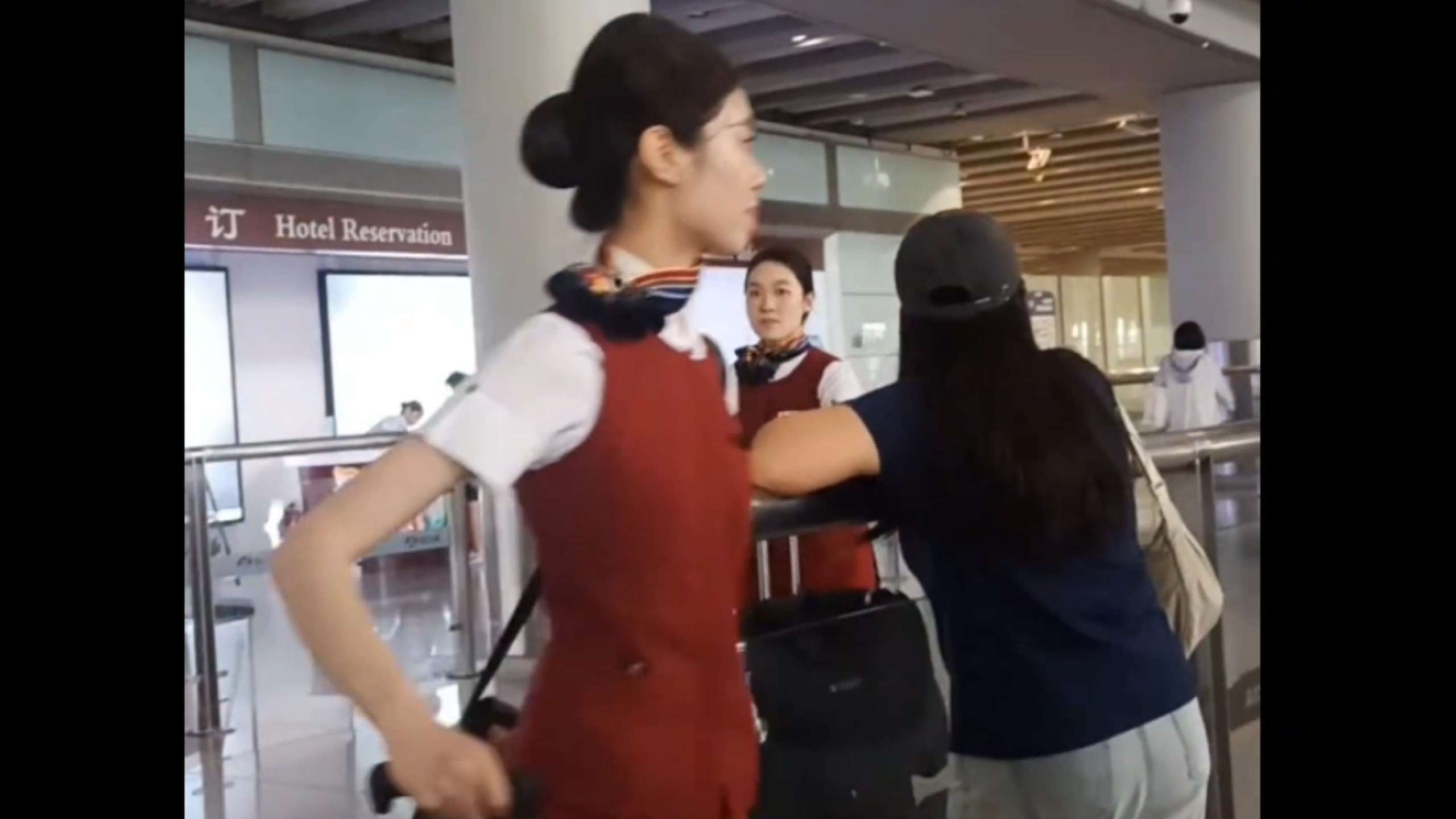 国航空姐