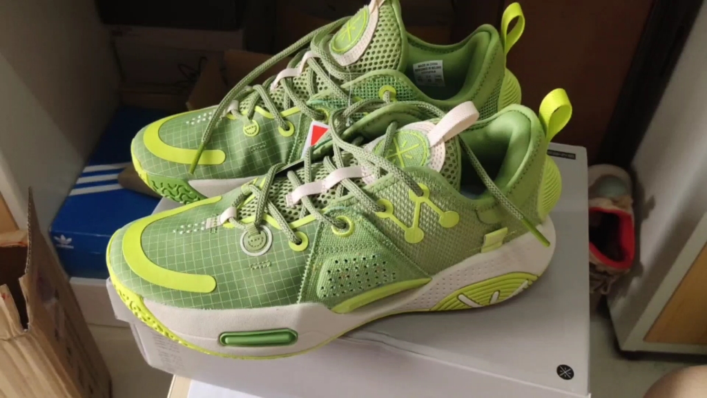 李宁闪击7夏季版西瓜配色 全城9夏季版芒种