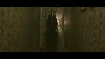 用励志的音乐搭配恐怖片是怎么样的体验？