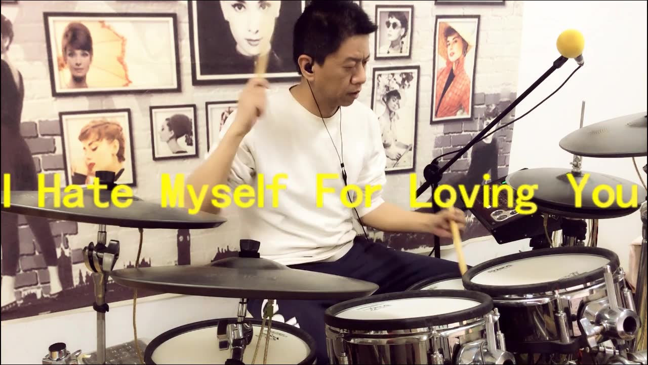 [图]架子鼓演奏《I Hate Myself For Loving You》