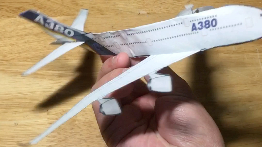 空客a380纸模 完成图68