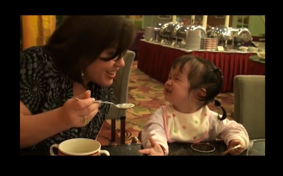 中国领养之旅美国爸爸妈妈去中国领养vienna的完整视频
