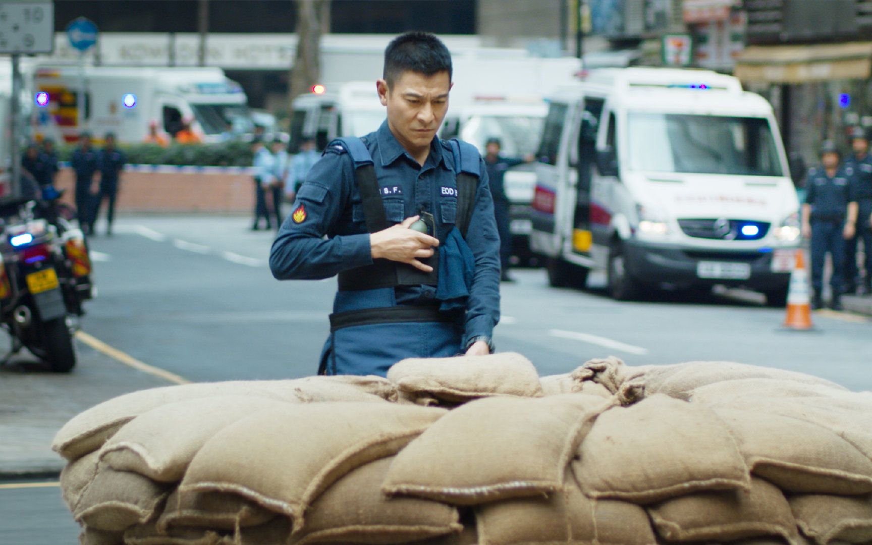 电影《拆弹专家2》导演特辑,拆核弹炸大桥邱礼涛说第二部好难拍