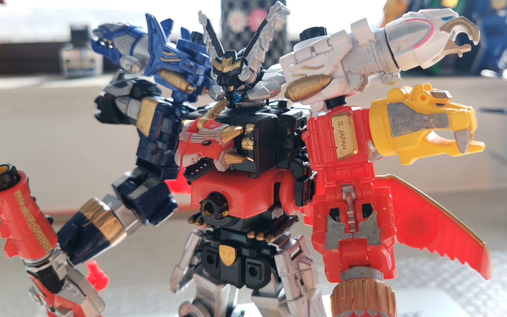 【定格动画】天装战队十周年纪念 食玩 天装合体 大地护星巨人 喷涂