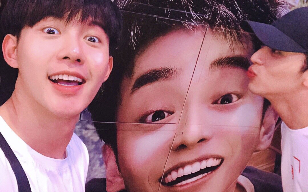 拉郎丨彭昱畅×朱元冰 - 爱的魔法 - 歌词向:只是四目相对有心悸