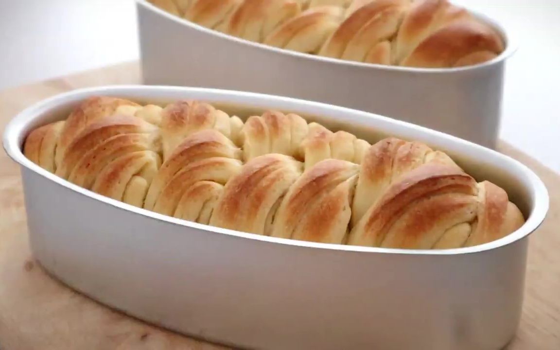 中字酥油吐司面包