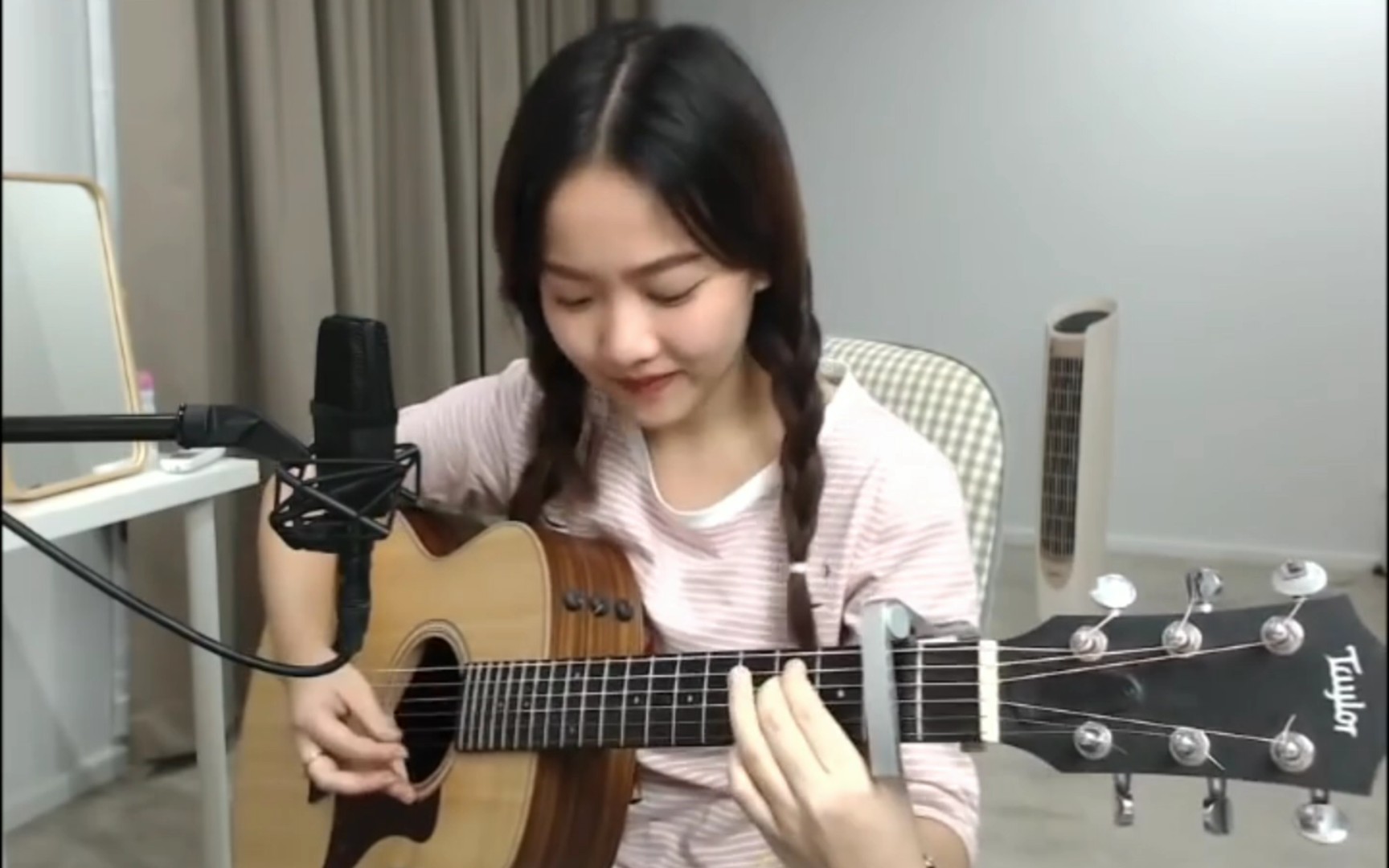 [图]【泰语中字】คนละชั้น——Jaonaay（COVER by Aueyauey เอ๋ยเอ้ย）