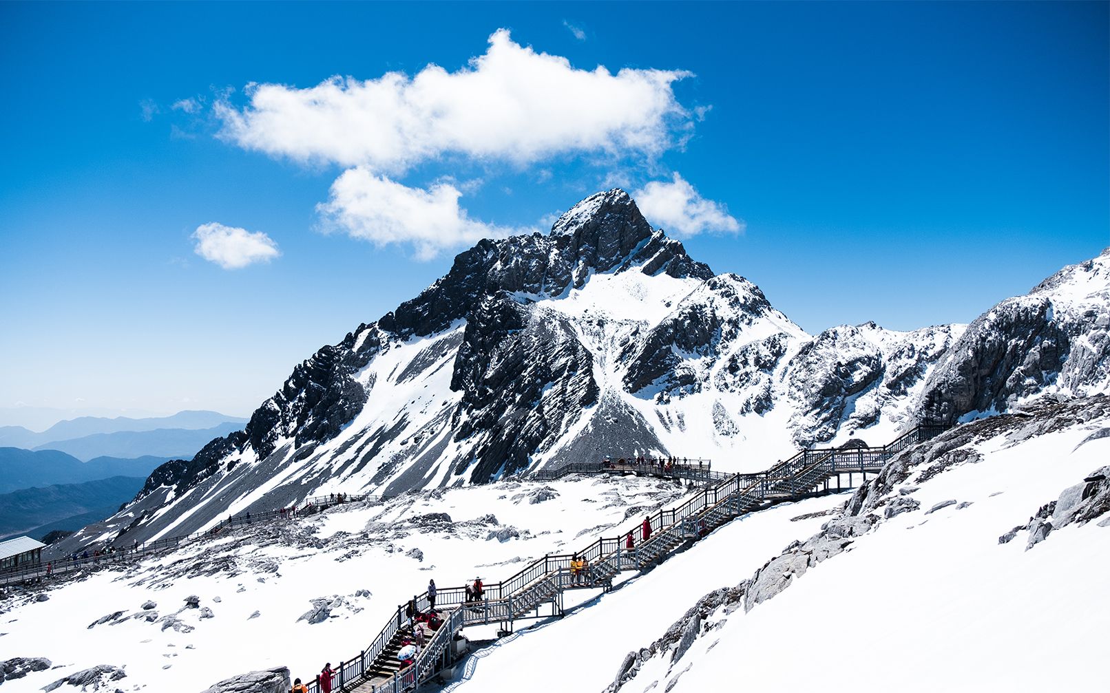 vlog云南大理丽江之旅,小姐姐多的一批,洱海边,玉龙雪山旅行视频