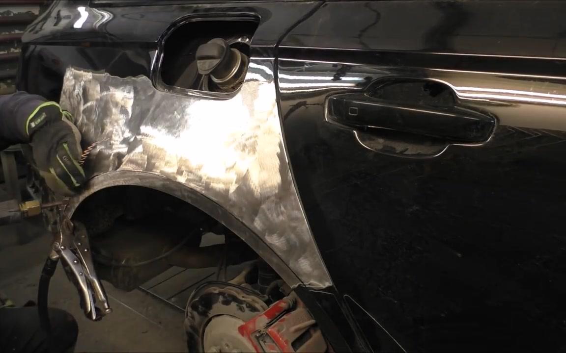 奥迪rs6两侧翼子板维修