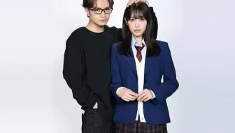 【年上设计师&年下女高中生 超甜漫改 ！】