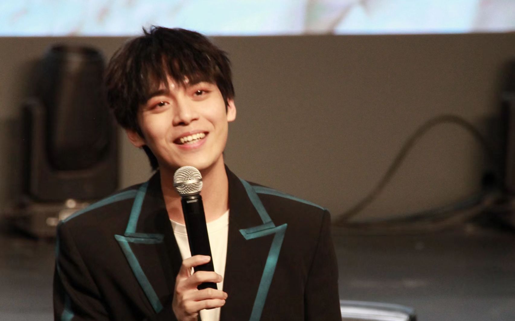 徐均朔 230408 北京溯说见面会 唱歌部分合集