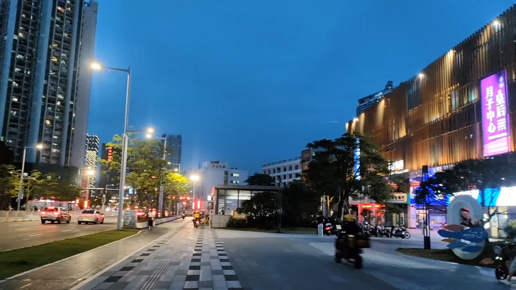 深圳沙头角一海城夜景