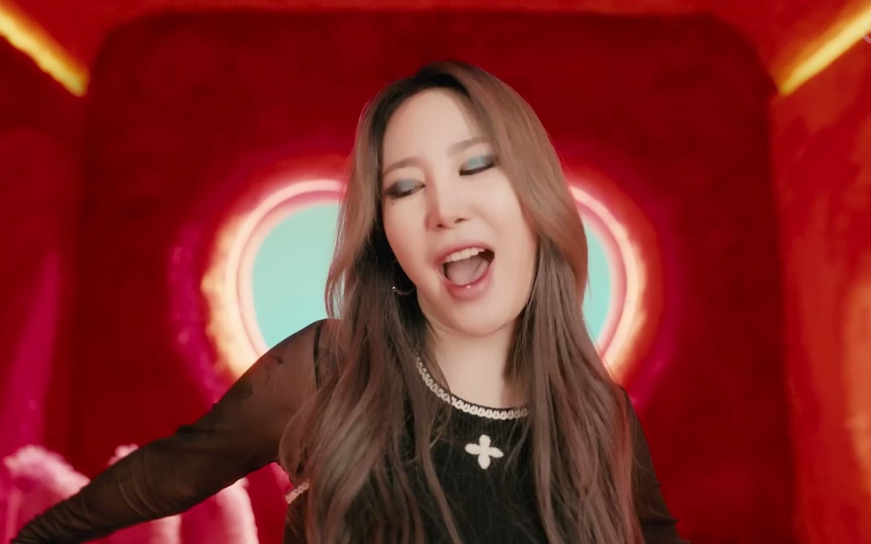 [station] lim kim () x jamie () love me crazy mv