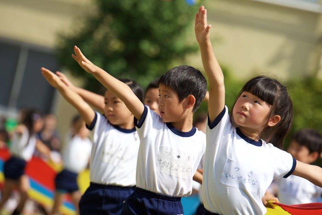 【照理说事】日本父母的工资决定了小孩的学费,日本幼儿园是如何收费的?哔哩哔哩bilibili