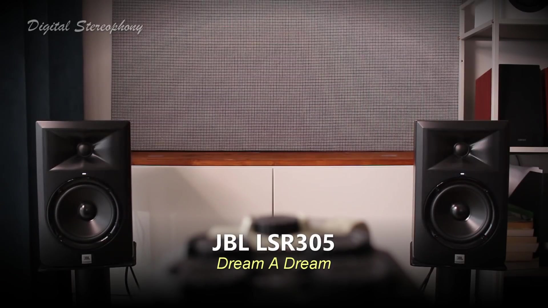 [图]JBL 305P MKII vs JBL LSR305 对比测试（看看你有没有被上帝眷顾的金耳朵）