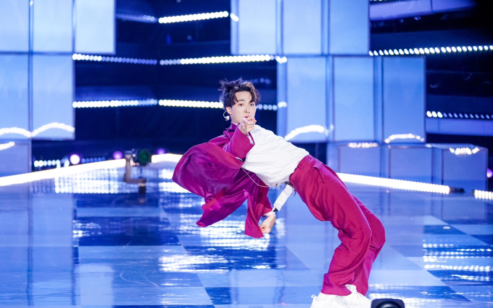 赞多惊艳四座的freestyle初舞台舞蹈同屏对比alaventa时期