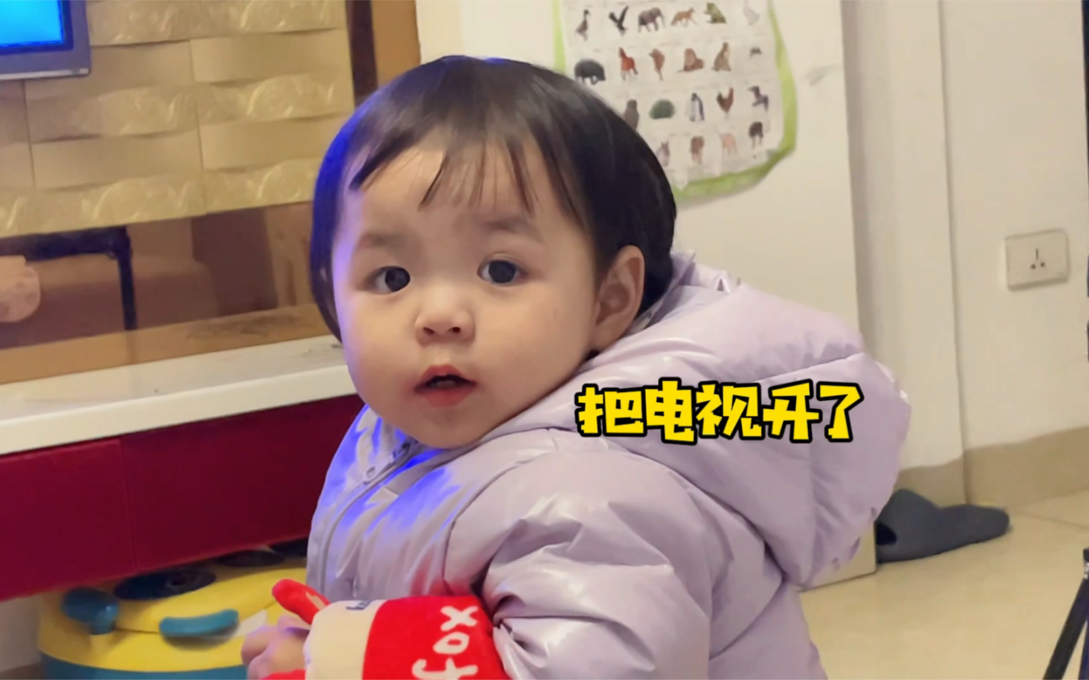 [图]当人类幼崽跟妈妈吵架时，奶凶奶凶的！