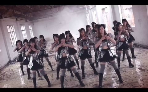 [图]【AKB48】【JKT48】 【SNH48】 《River》《激流之战》混合版