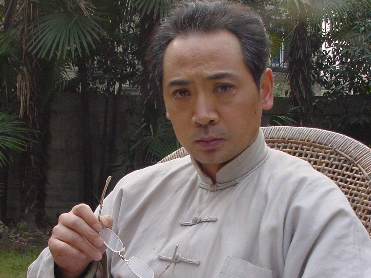 【红剧剧本】王朝柱编剧,刘劲主演,2002版《张少帅》初始手稿哔哩哔哩bilibili