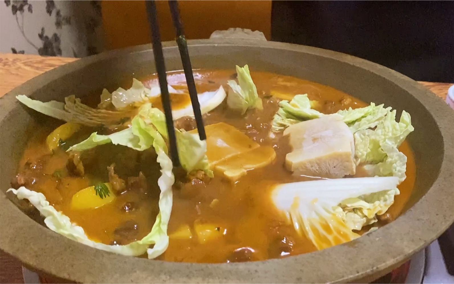 石锅筋头巴脑,非常的q