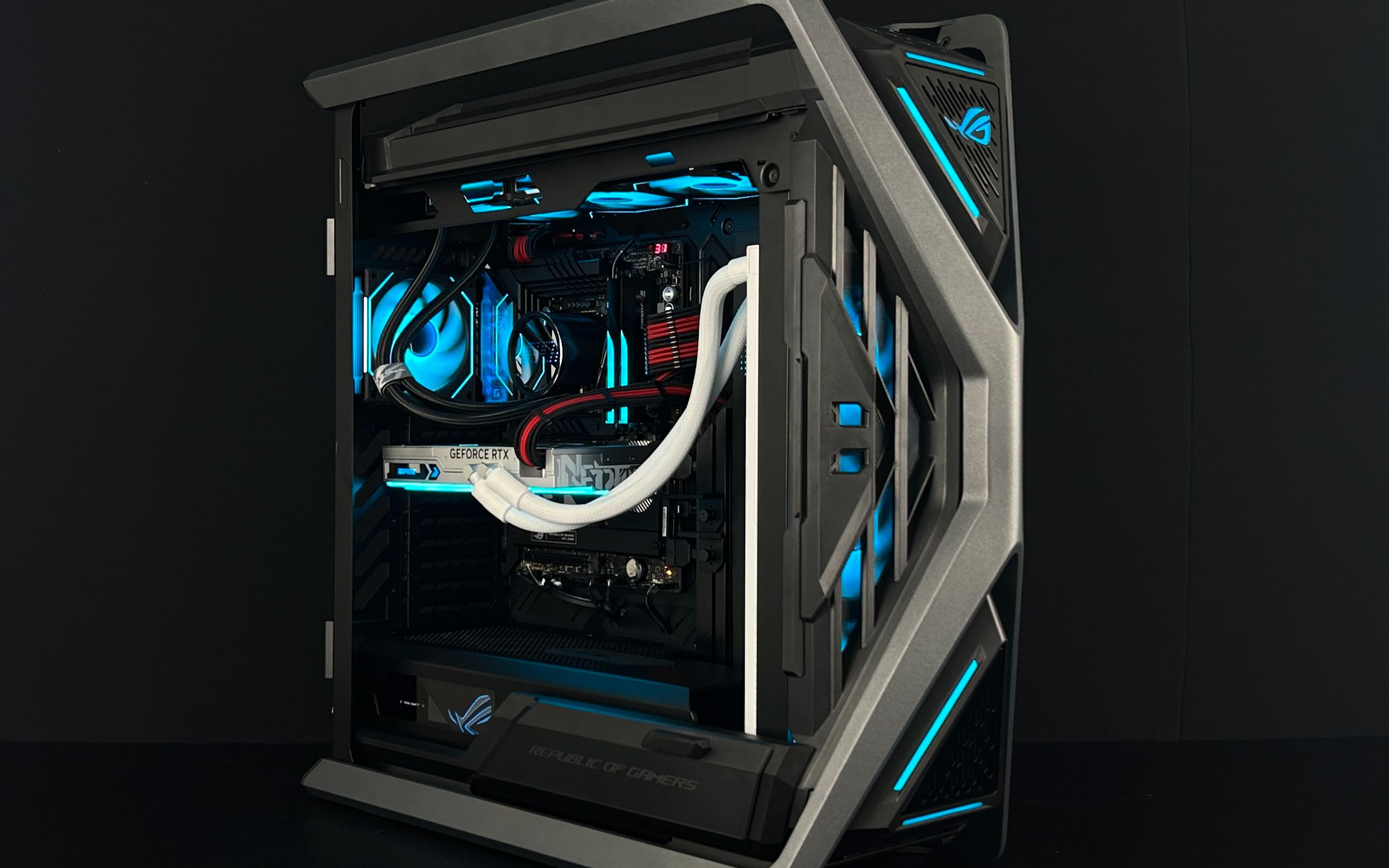 华硕rog创世神 13900k rtx4090 装机方案