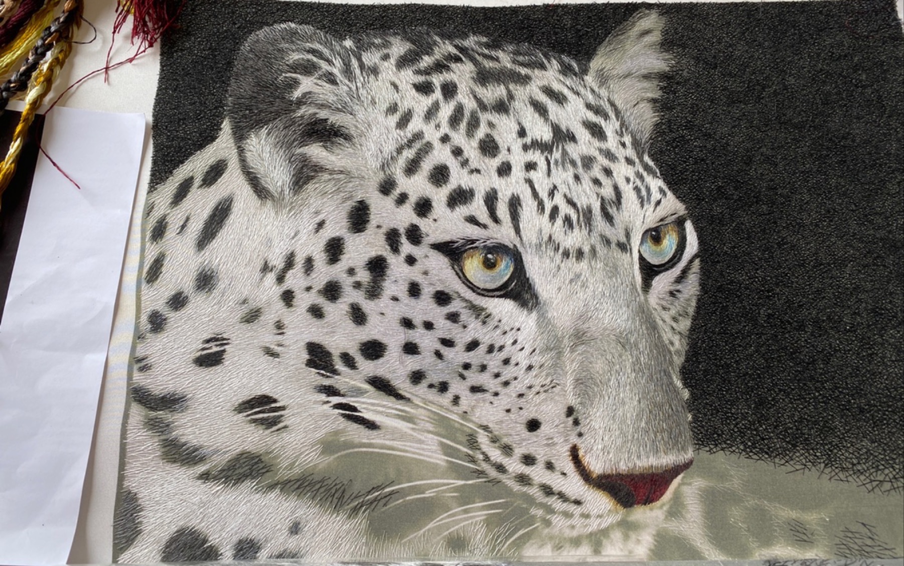 苏绣雪豹