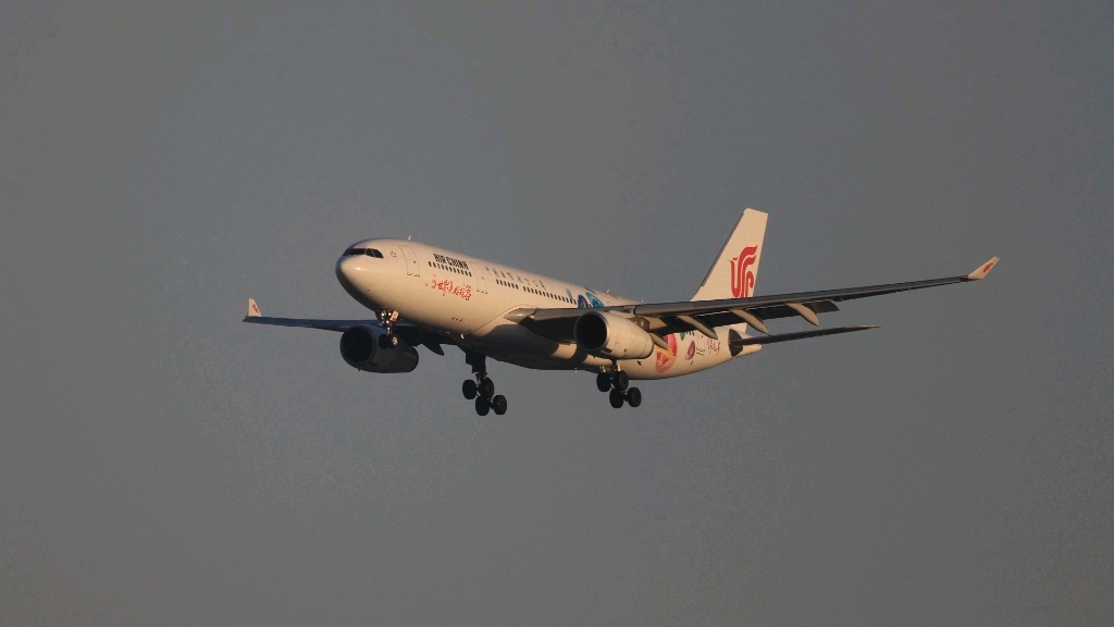 首都机场八卦台拍飞机02