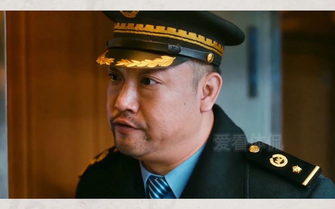 贾冰能出演《囧妈》,是因为他有一口流利的中式英语