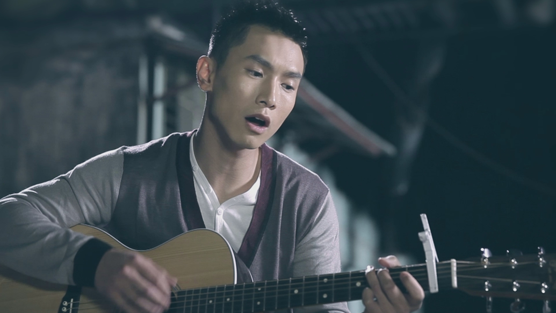 茧- 陈柏宇_哔哩哔哩 (゜-゜)つロ 干杯~-bilibili