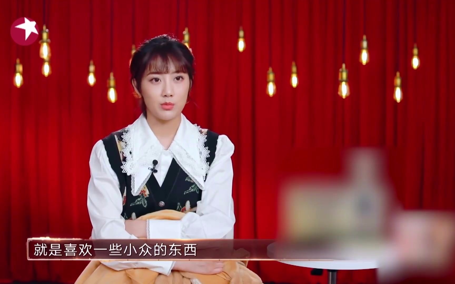 李艺彤小品戳中社恐人的心