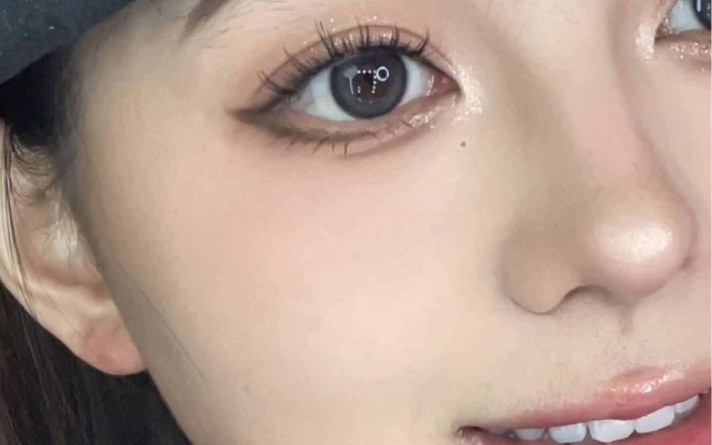 论如何拥有一双水灵灵的大眼睛,当然得有睫毛的加持啊