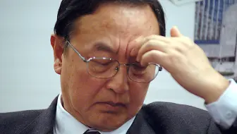 这个时代不属于他了，他还不知道。